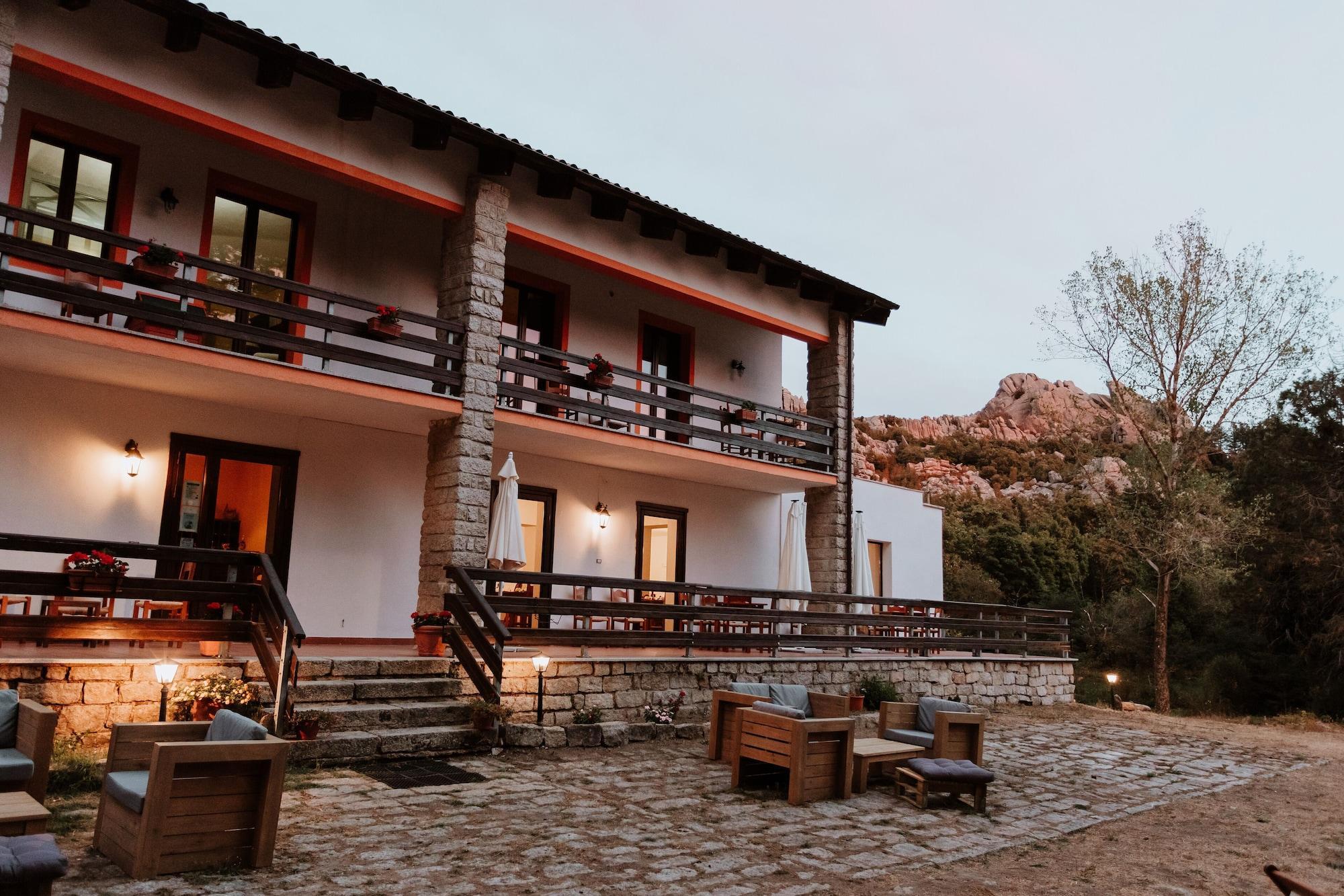 Vallicciola Nature Hotel Tempio Pausania Exteriör bild